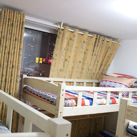 Yantai Music Theme Youth Hostel Exteriör bild
